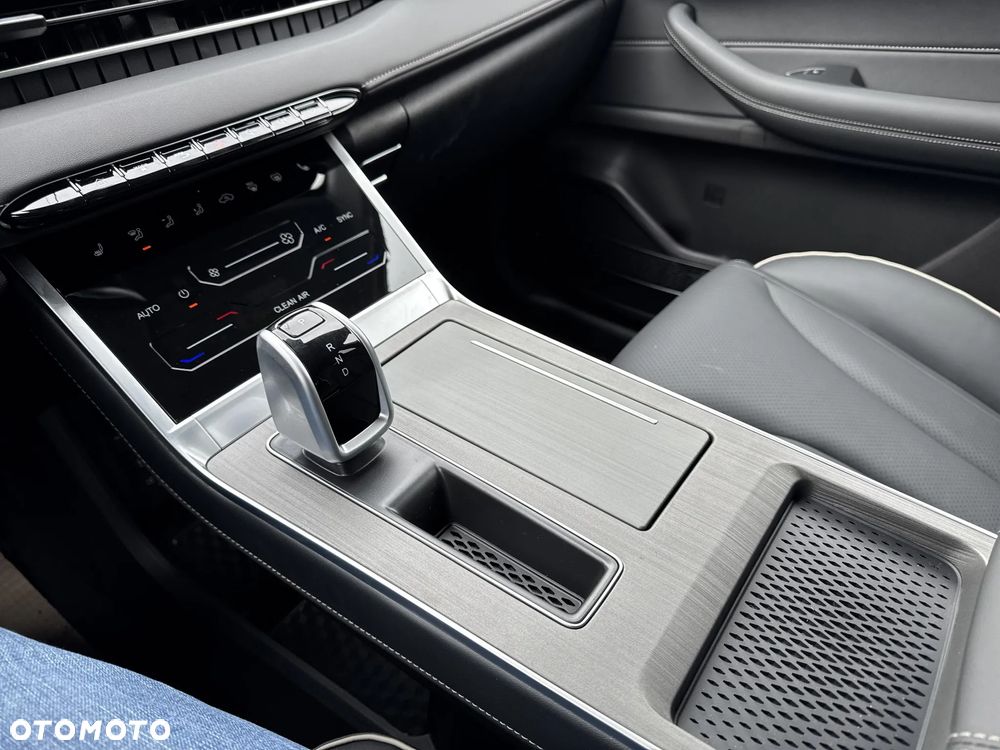 Chery Tiggo 4 1.5 GDI HEV Prestige DHT - 11