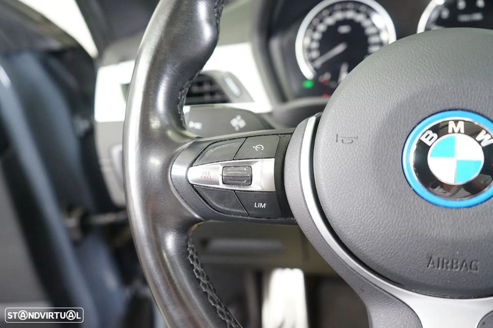 BMW X1 25 e xDrive - 29