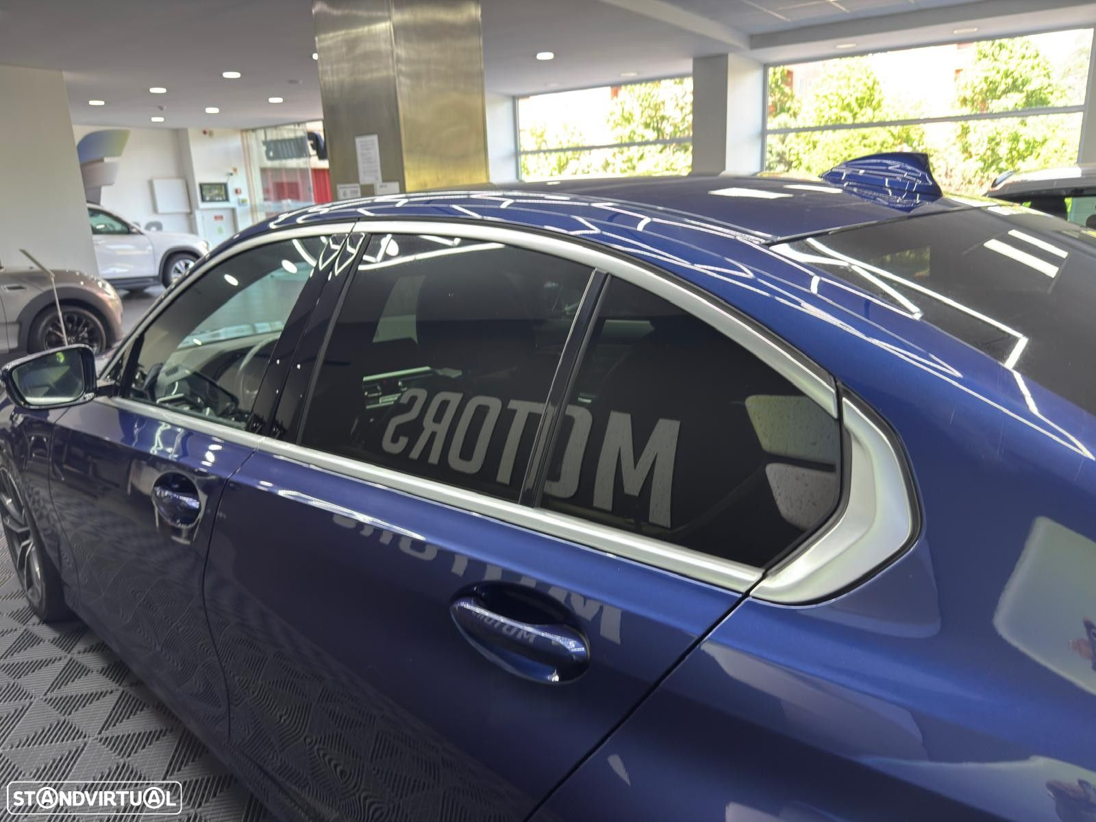 BMW 318 d Line Sport Shadow - 18