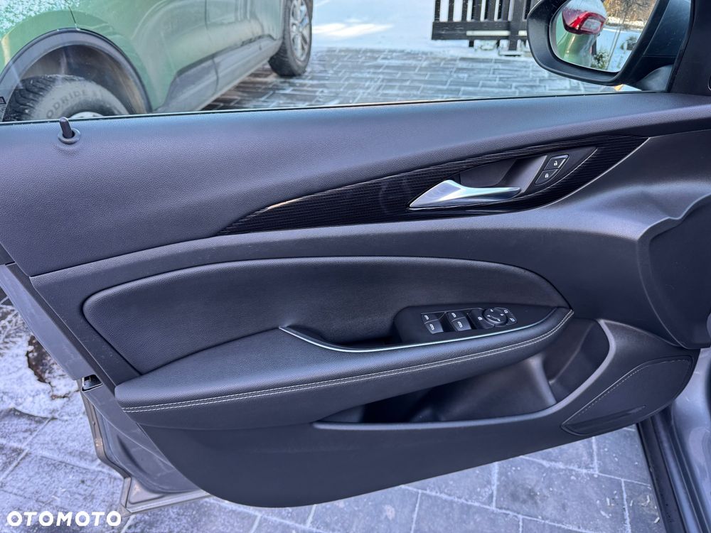 Opel Insignia 1.5 T GPF Innovation S&S - 8