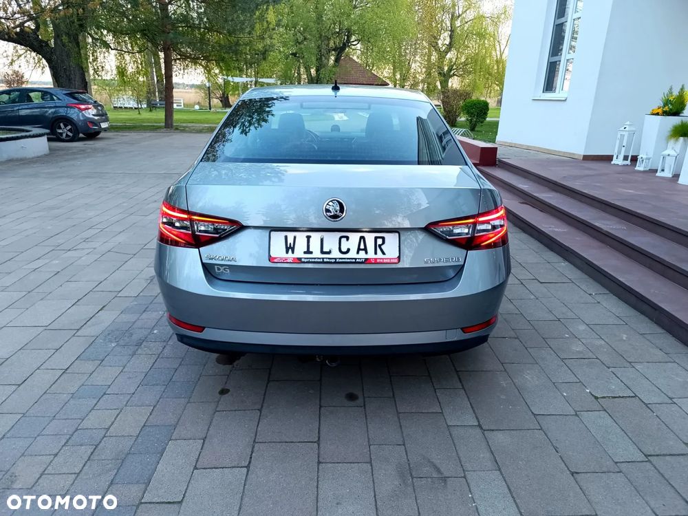 Skoda Superb 1.4 TSI ACT DSG Ambition - 18