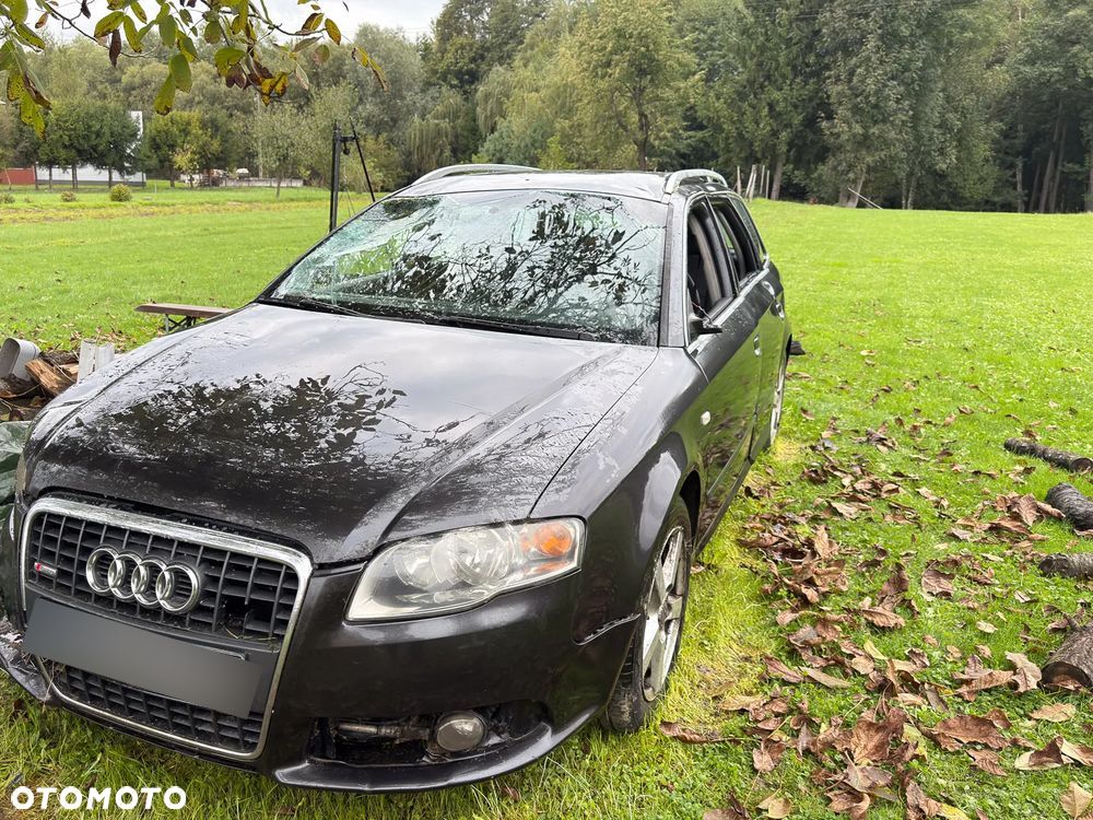 Audi A4 - 1