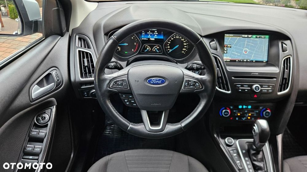 Ford Focus - 17