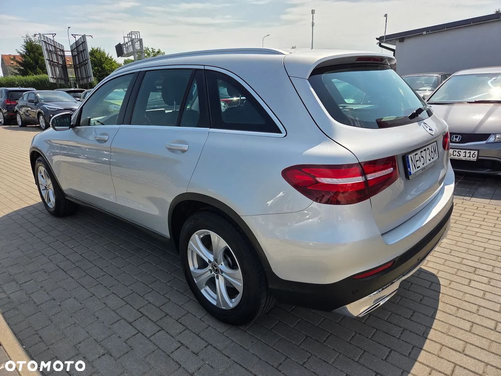 Mercedes-Benz GLC 250 4Matic 9G-TRONIC - 4