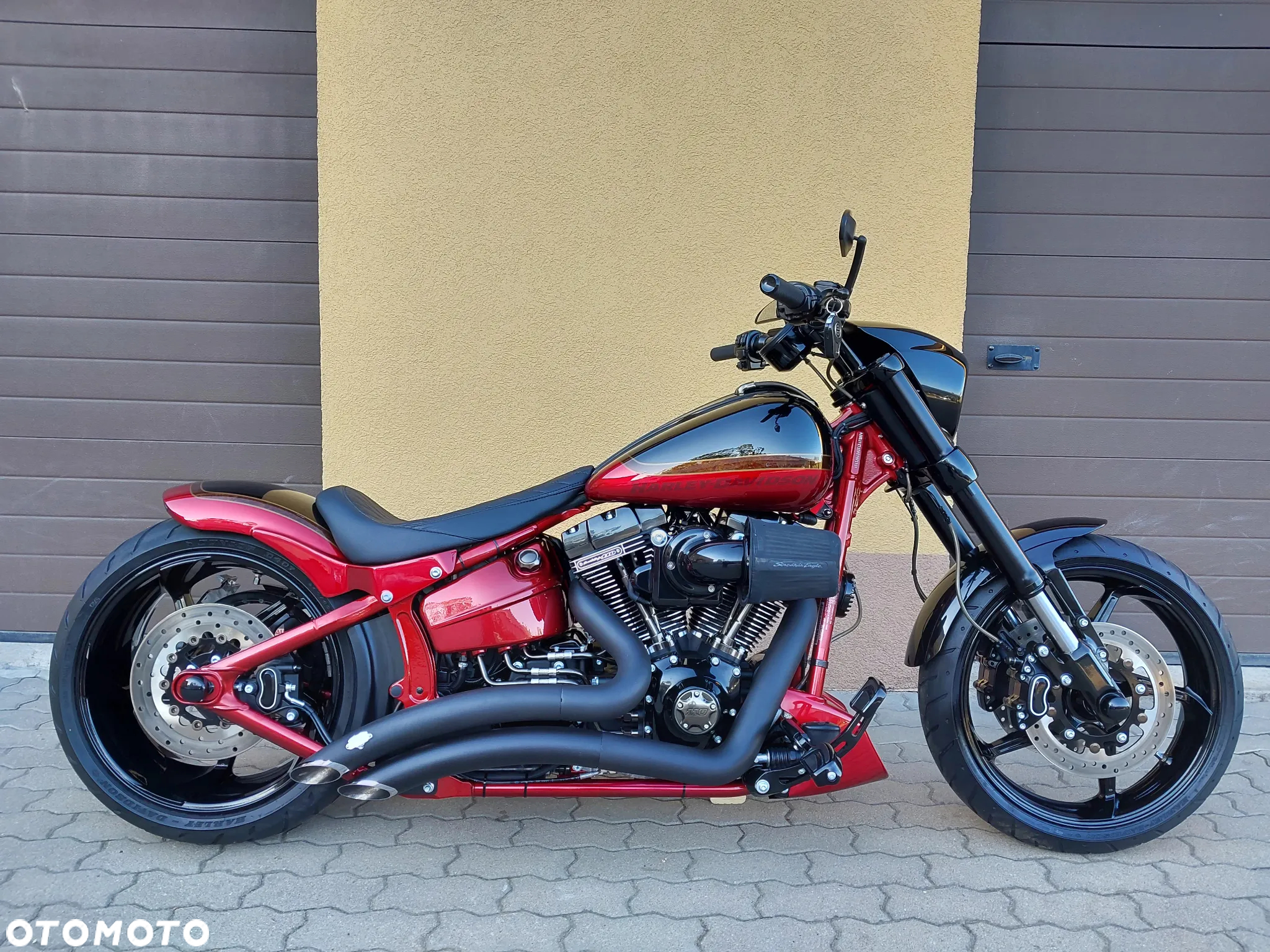 Harley-Davidson Softail Breakout - 2