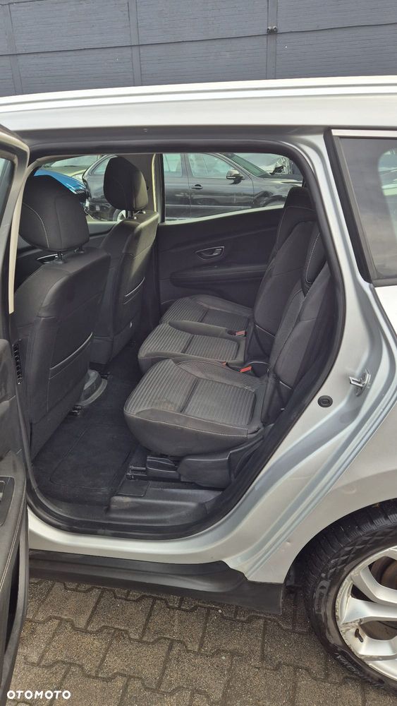 Renault Grand Scenic ENERGY TCe 115 INTENS - 13