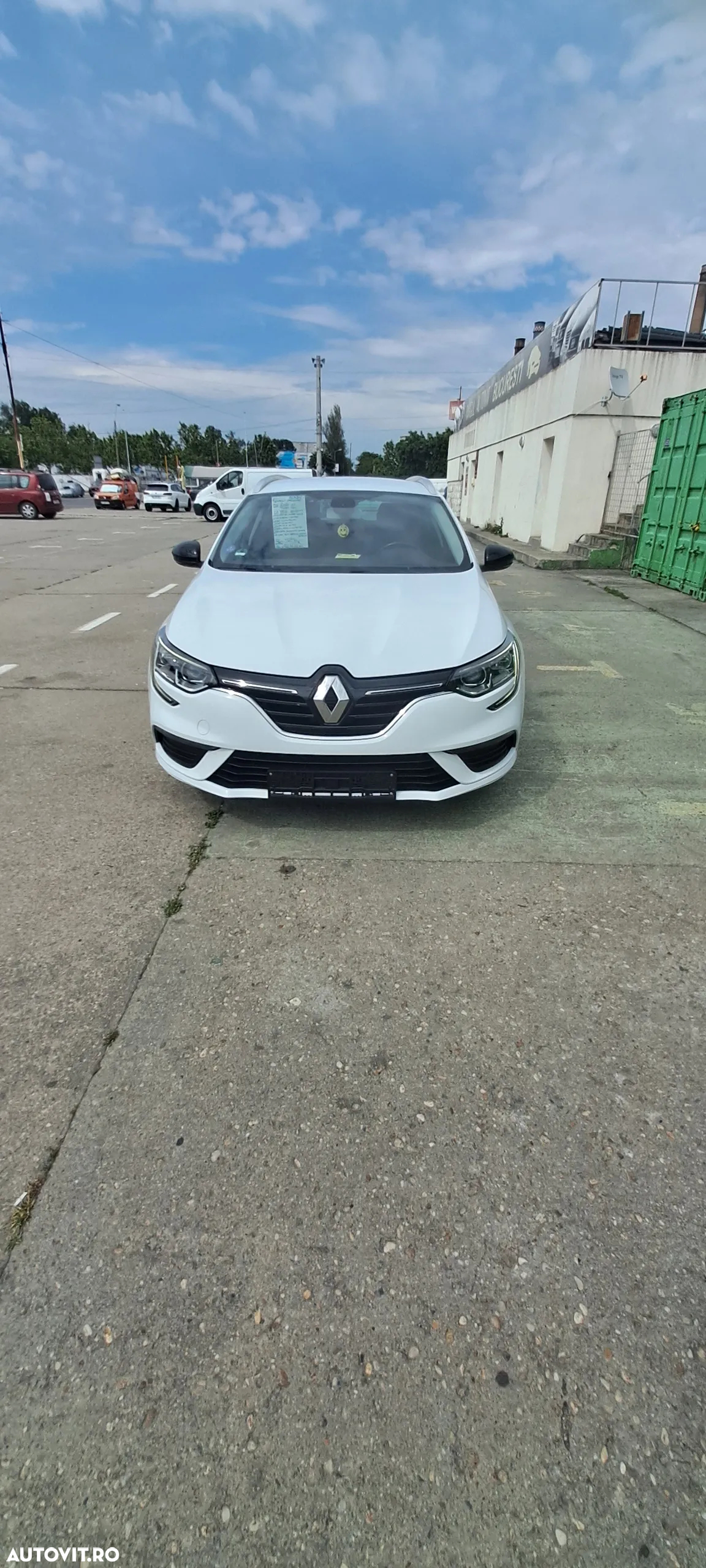 Renault Megane Estate TCe GPF Zen - 9
