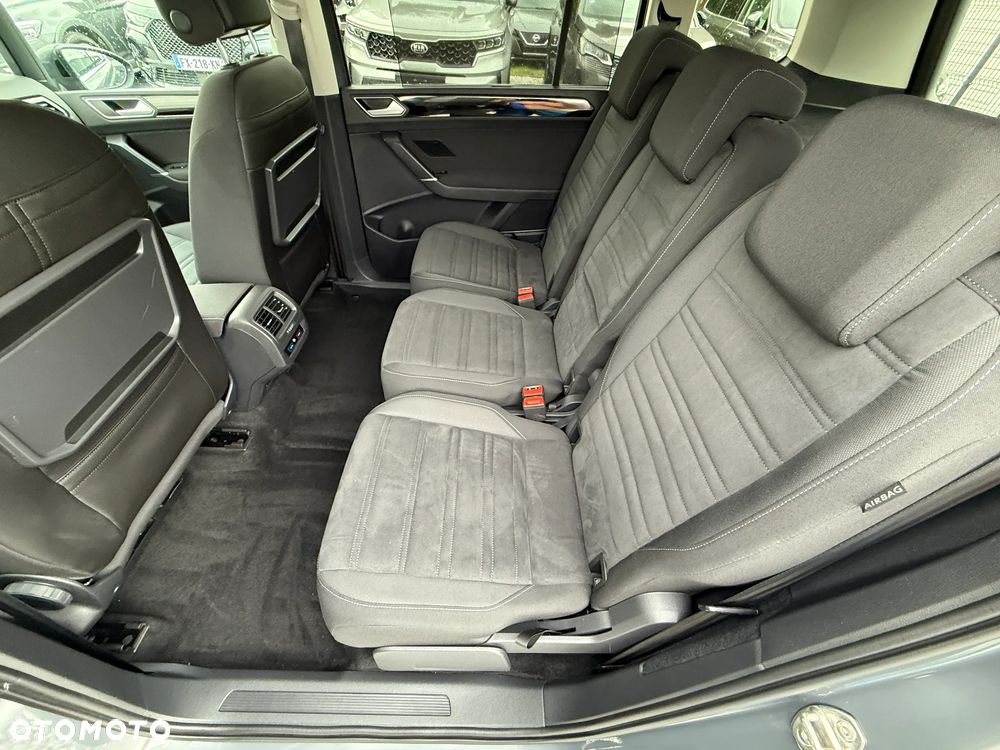 Volkswagen Touran 2.0 TDI BMT Highline DSG - 32