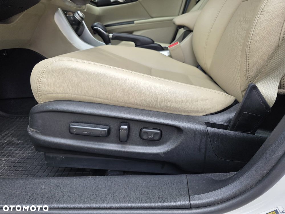 Honda Accord - 24