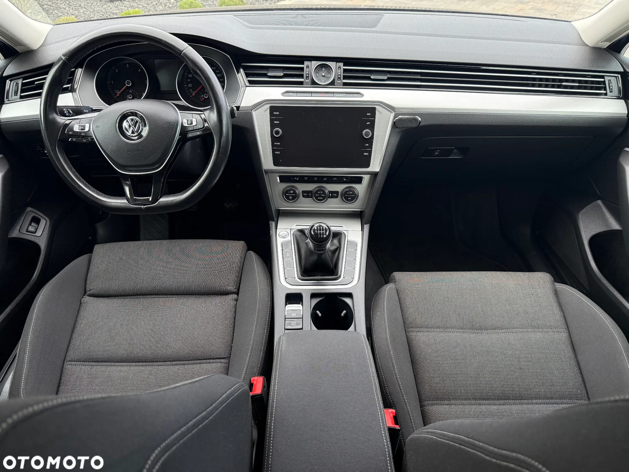 Volkswagen Passat 2.0 TDI BMT Highline - 15