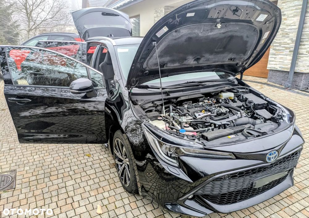 Toyota Corolla 2.0 Hybrid Style - 14