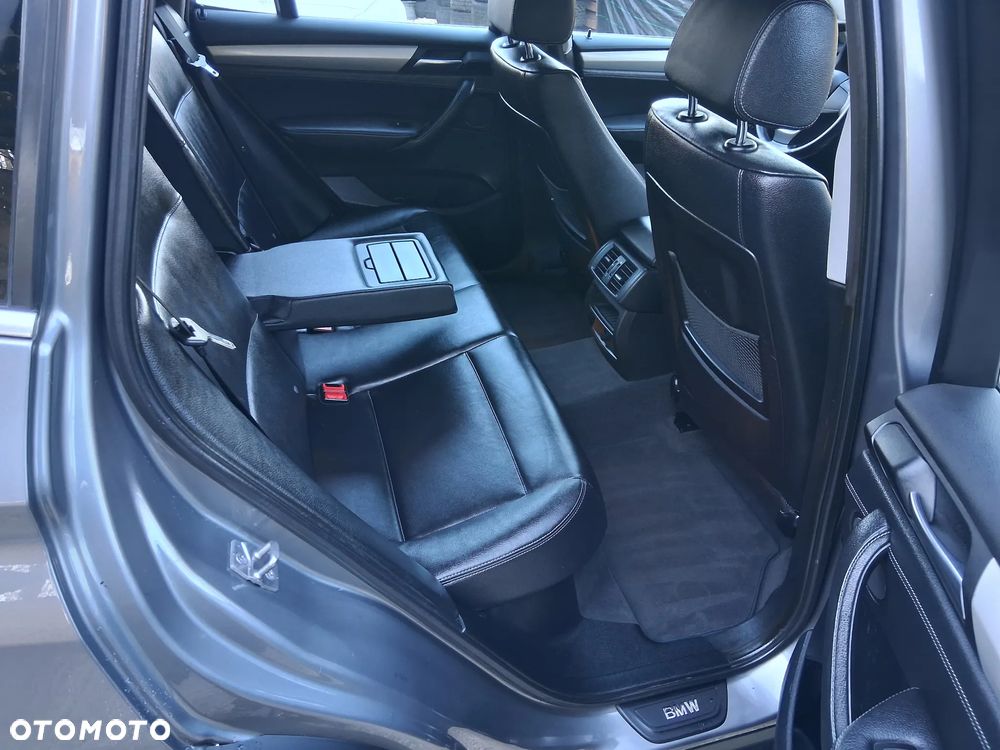 BMW X3 xDrive20d - 12