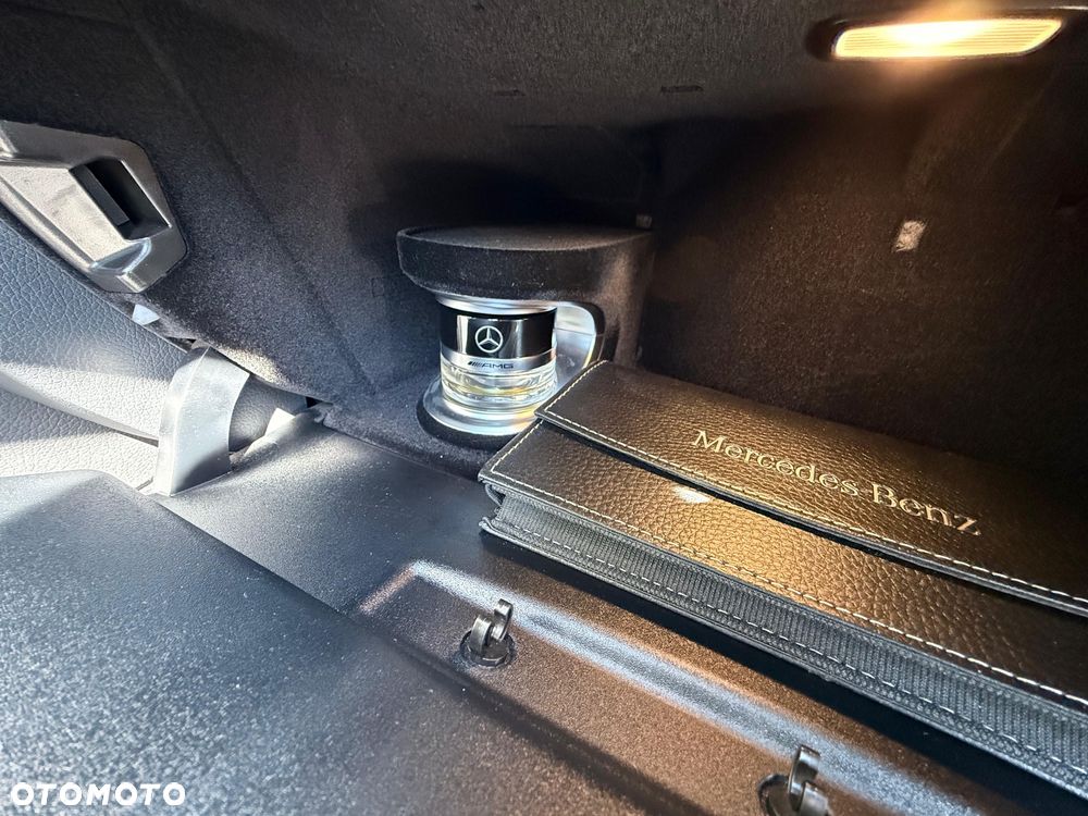 Mercedes-Benz Klasa E AMG 63 S 4Matic+ 9G-TRONIC - 20