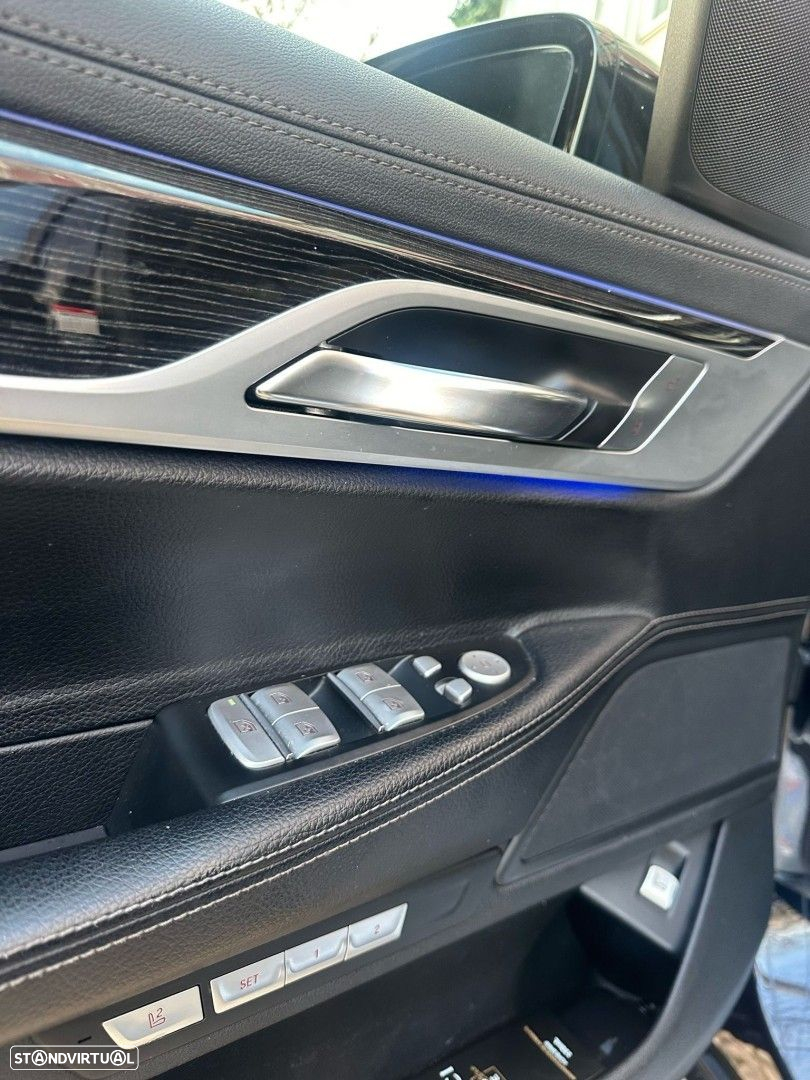 BMW 730 d xDrive Pack M - 13