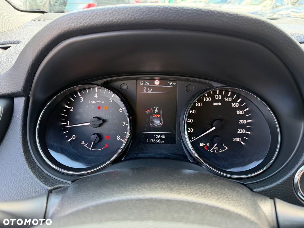 Nissan Qashqai - 10