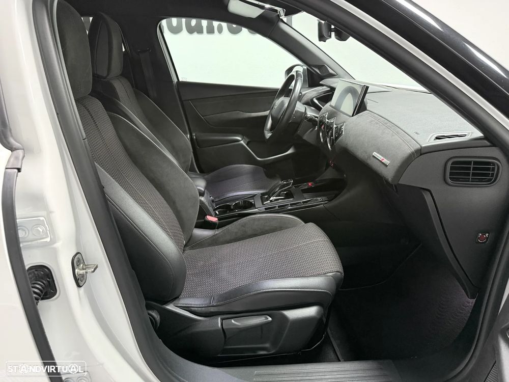 DS DS3 Crossback E-TENSE PERFORMANCE LINE + - 12