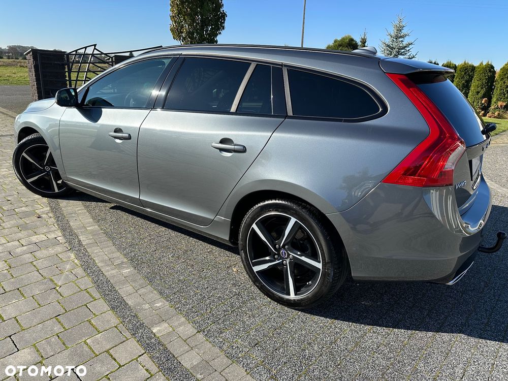 Volvo V60 D4 Geartronic Summum - 6