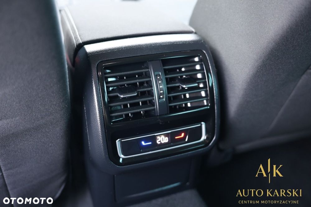 Volkswagen Passat Variant - 31