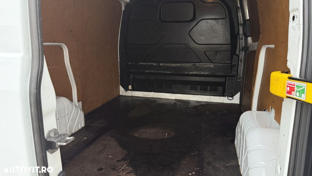 Ford Transit Custom - 9