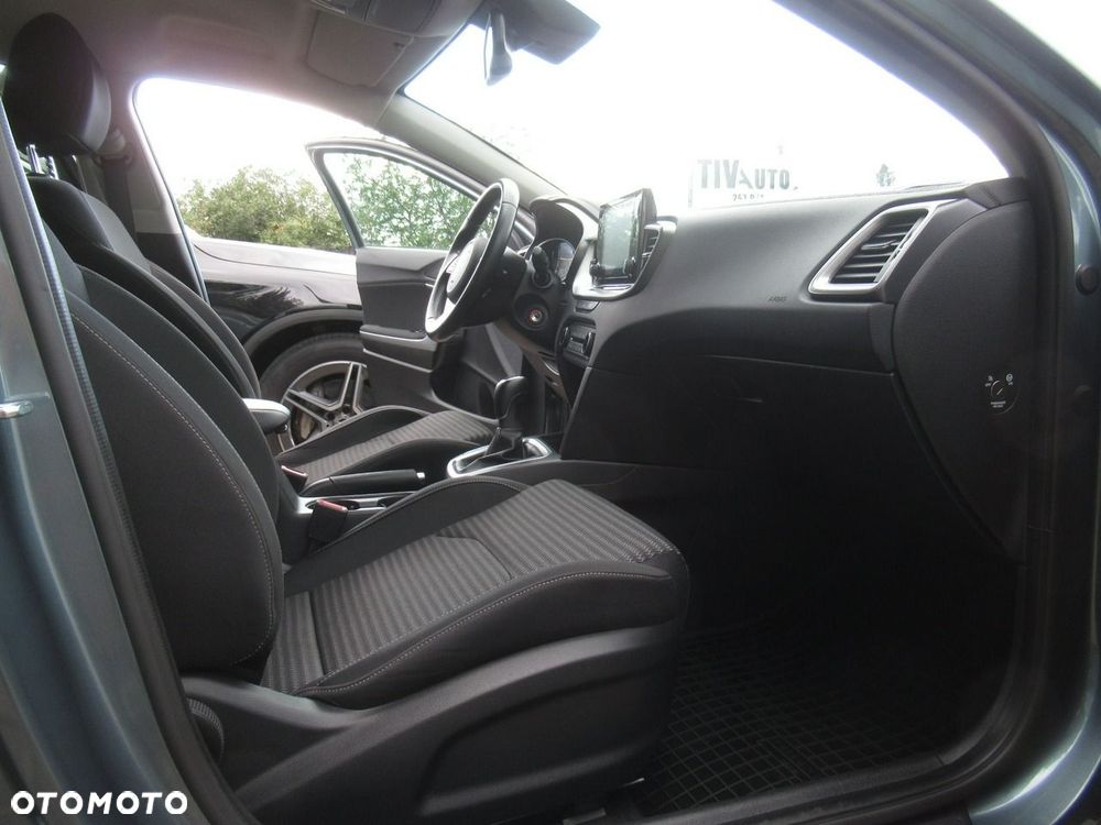 Kia Ceed 1.5 T-GDI M - 9