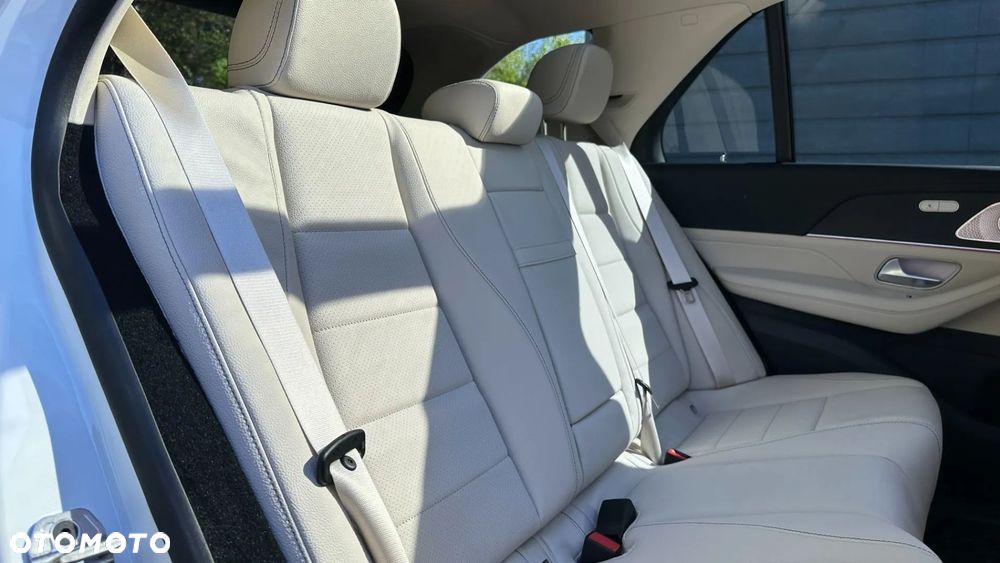 Mercedes-Benz GLE - 30