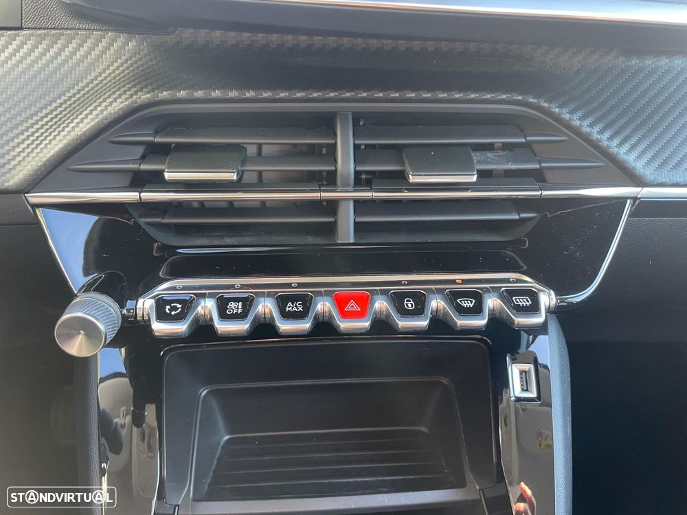 Peugeot 208 1.2 PureTech Allure - 24