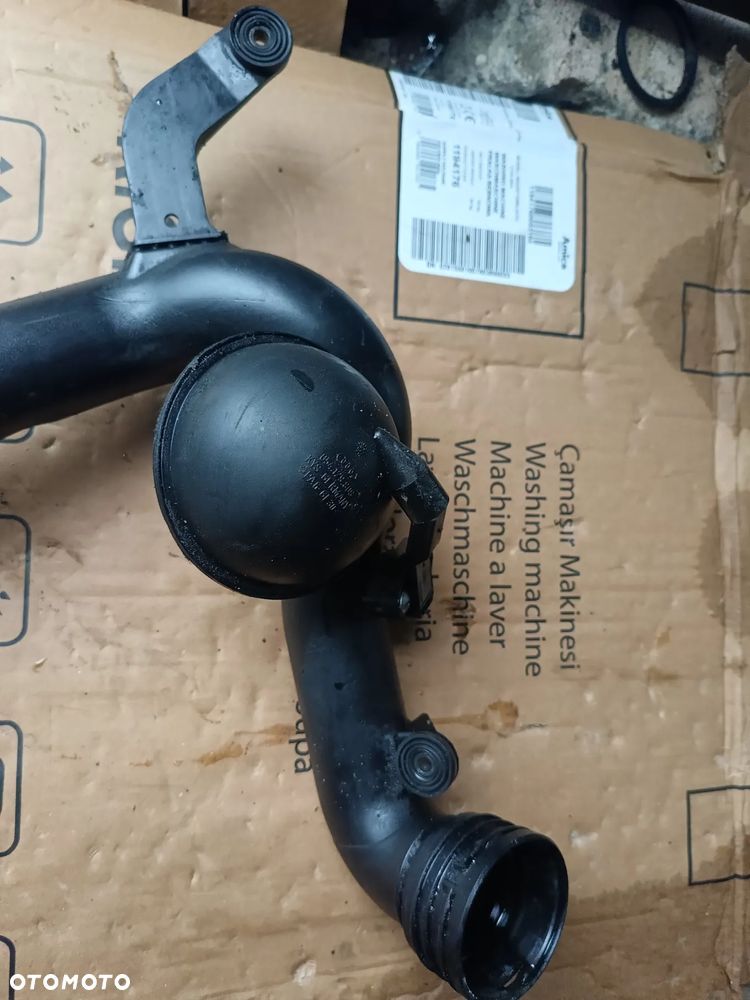 VW GOLF V 1.9 TDI RURA DOLOT POWIETRZA 1K0145770B - 3