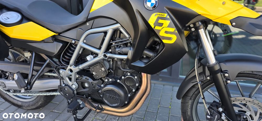 BMW F - 10