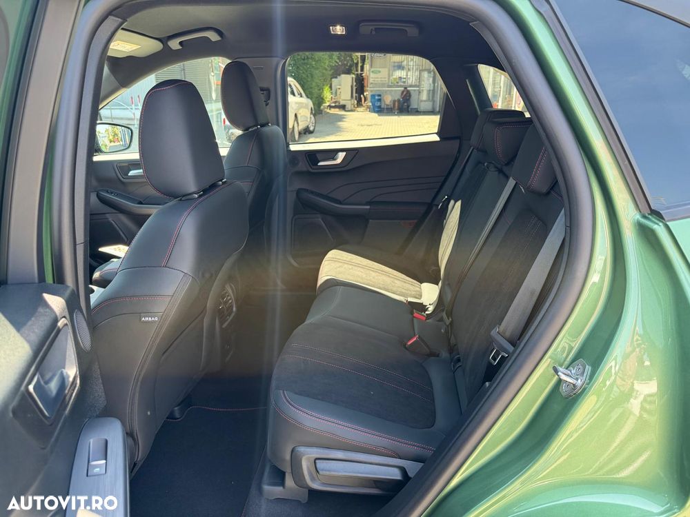 Ford Kuga - 8