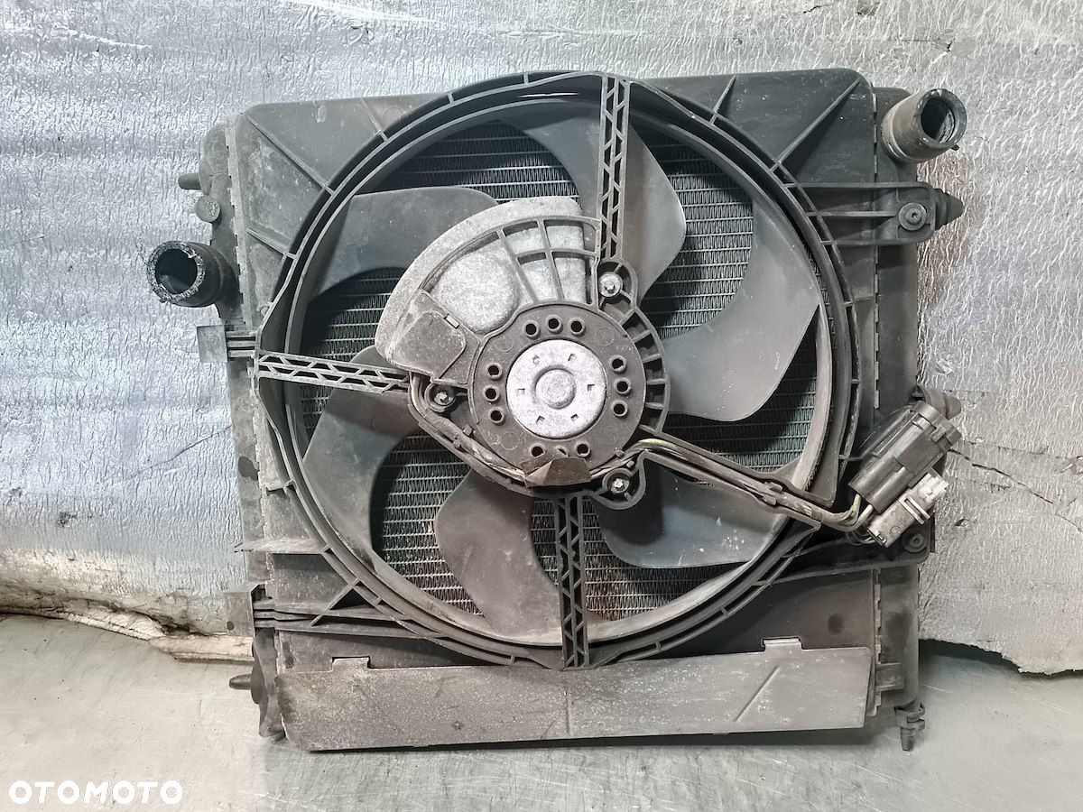 CHŁODNICA WODY Z WENTYLATOREM CITROEN C3 1.4 HDI - 1