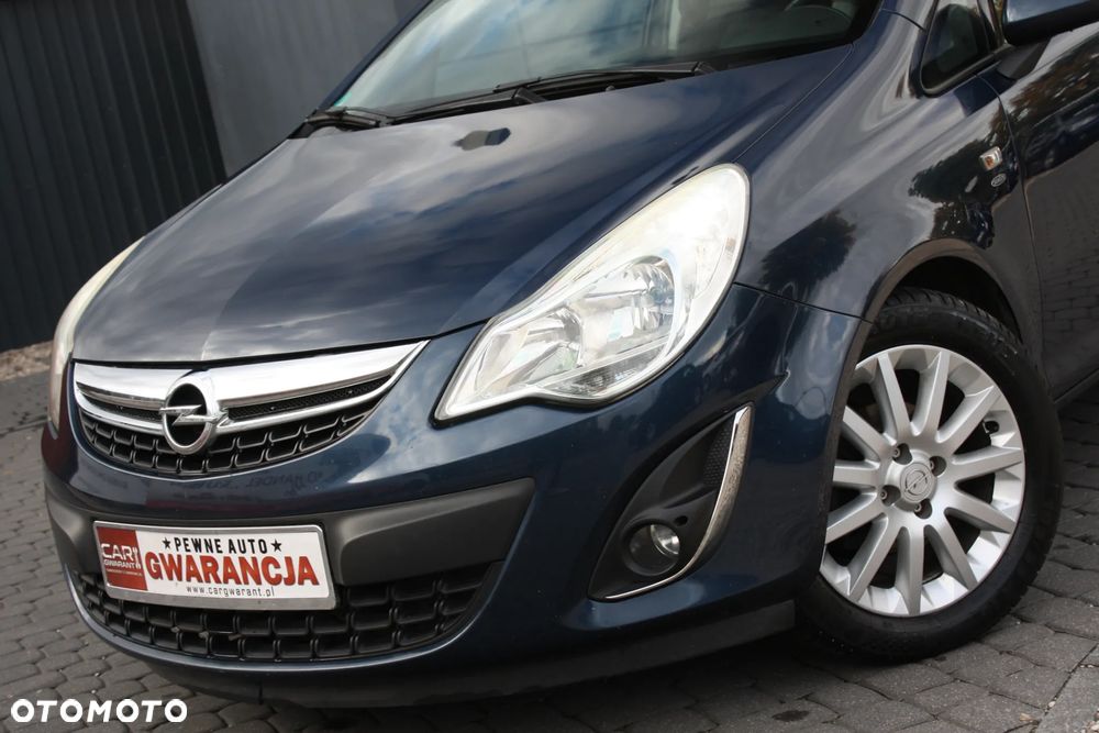 Opel Corsa 1.2 16V Graphite - 11