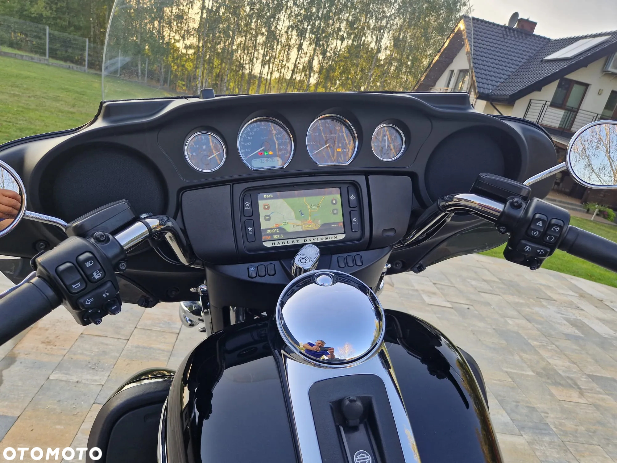 Harley-Davidson FLHTCU Ultra - 25