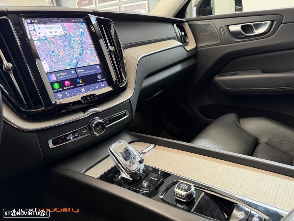 Volvo XC 60 2.0 T6 PHEV Inscription AWD - 12