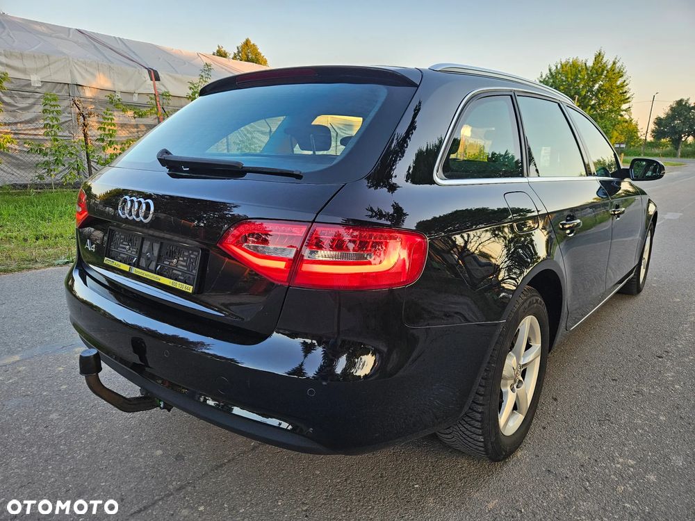 Audi A4 Avant 2.0 TDI DPF Ambiente - 9