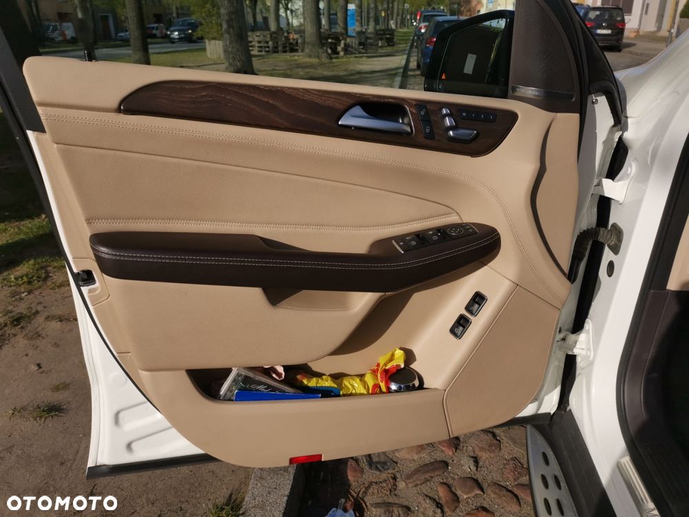 Mercedes-Benz GLE 350 d 4Matic 9G-TRONIC - 14