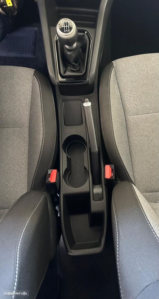 Renault Clio 1.0 TCe Techno - 32