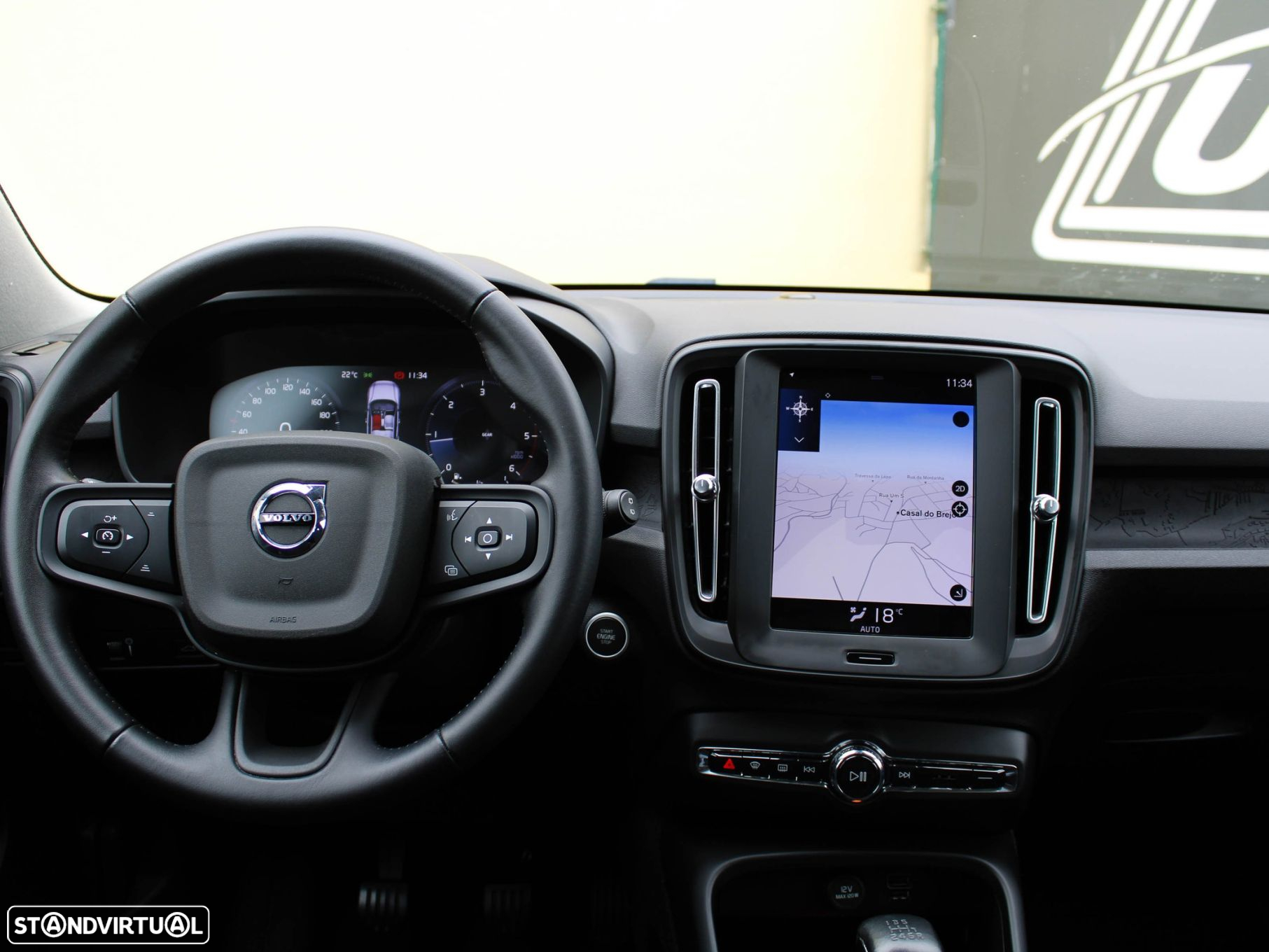 Volvo XC 40 2.0 D3 Momentum Core - 5