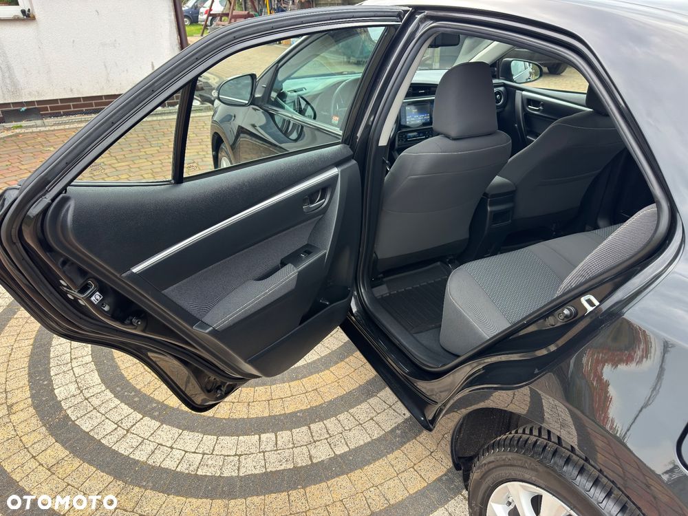 Toyota Corolla - 20