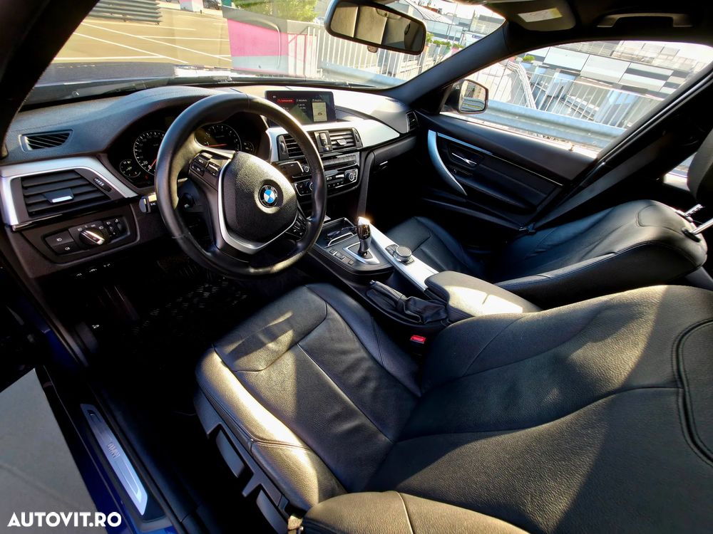 BMW Seria 3 320i Aut. Luxury Line - 7