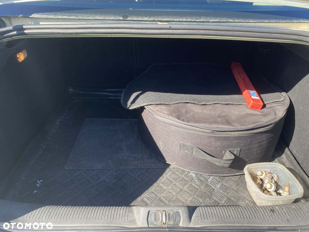 Peugeot 407 1.8 Premium - 10