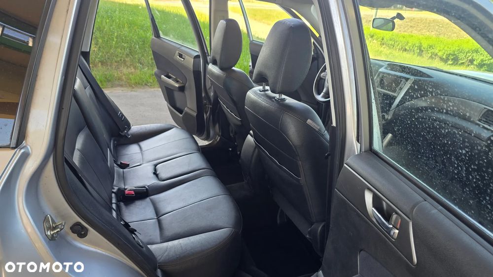 Subaru Forester 2.0D Exclusive EU6 - 28