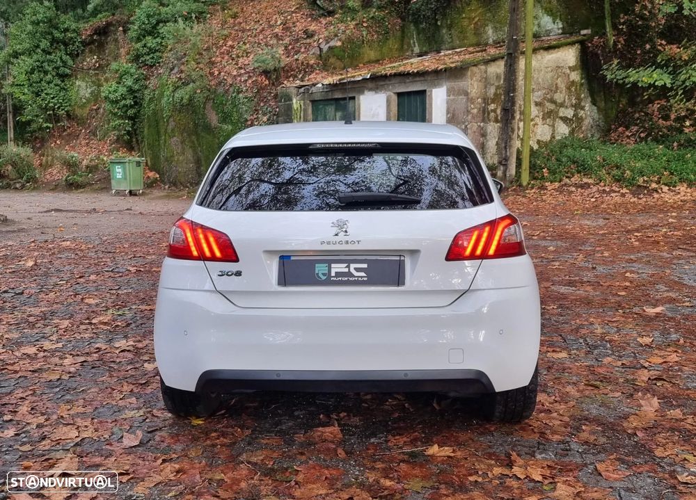 Peugeot 308 1.2 PureTech Allure Full LED - 8