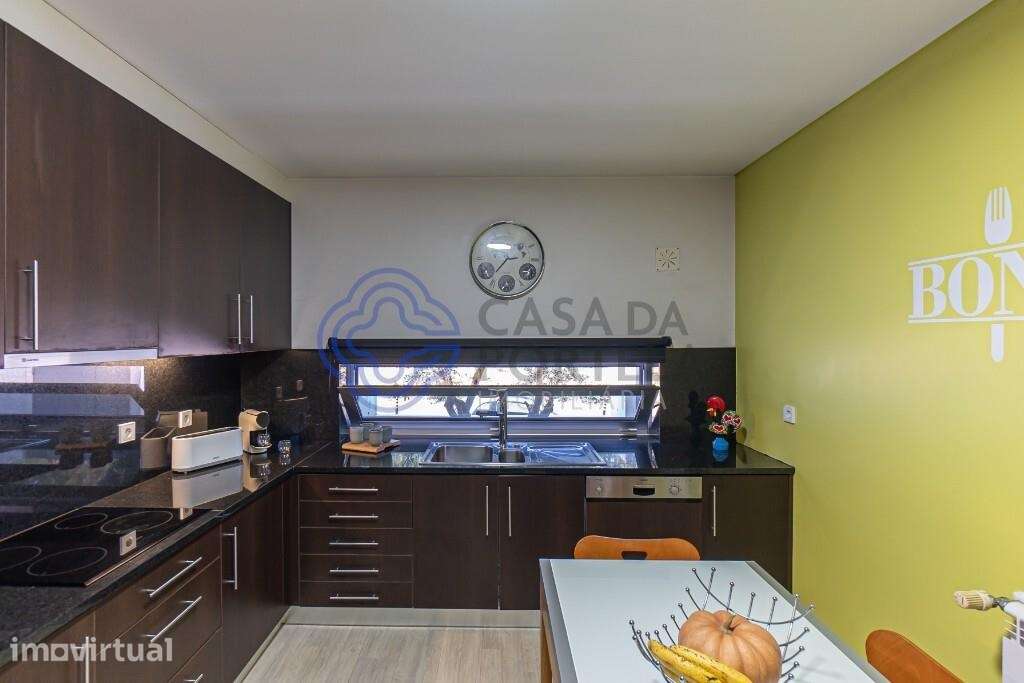 Encantadora Moradia T4 c/ 2 Suites e Piscina ao Lado da Praia do Corgo - Grande imagem: 5/60