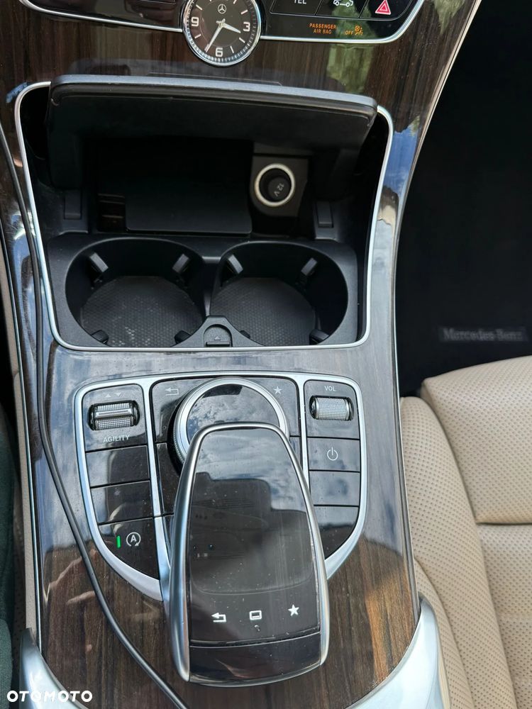 Mercedes-Benz Klasa C 300 7G-TRONIC Avantgarde - 25