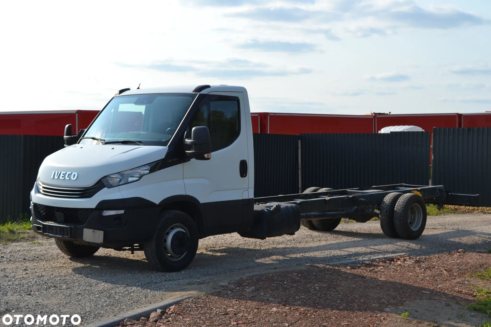 Iveco Daily 72-180 70-180 Rama do zabudowy Rozstaw osi 5100 Hi-Matic Poduszki - 1