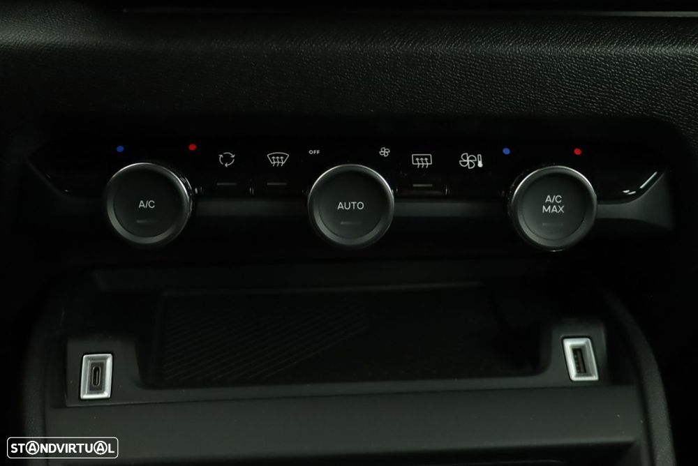 Citroën C4 1.2 PureTech Plus EAT8 - 13