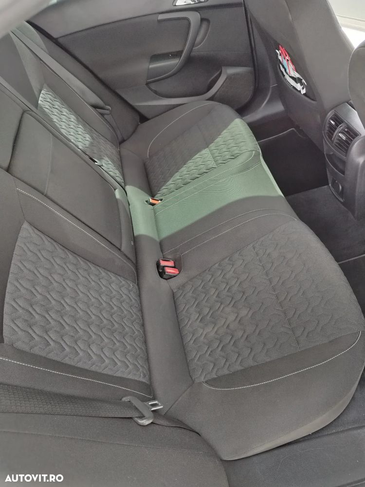 Opel Insignia 2.0 CDTI ECOTEC ECOFLEX Start/Stop - 10