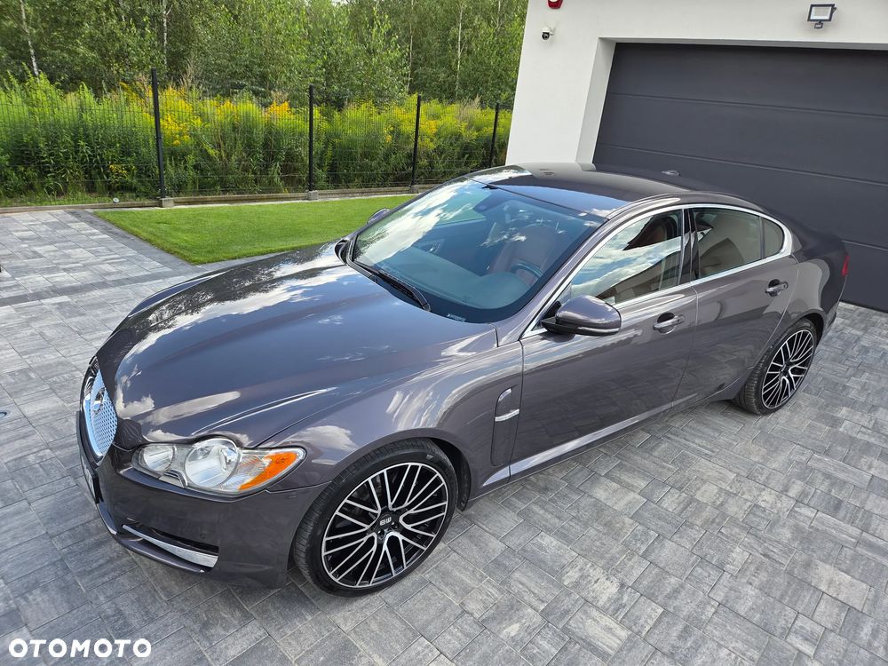 Jaguar XF 3.0 V6 S - 18
