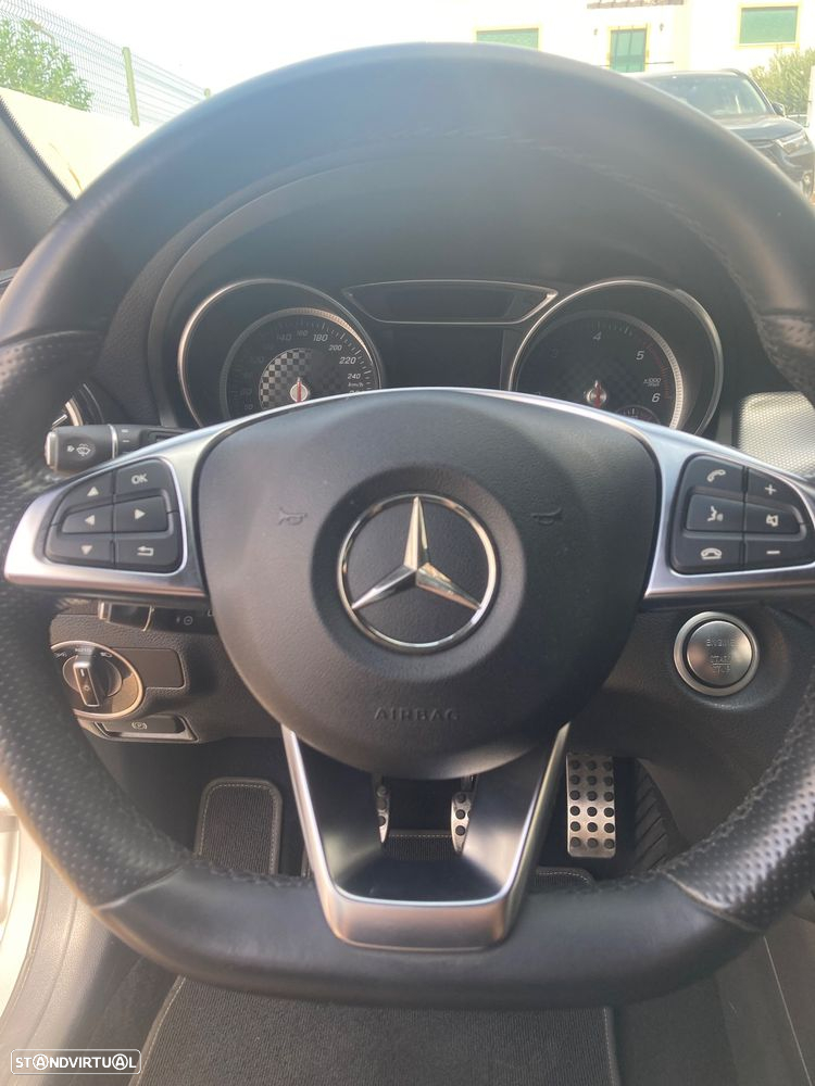 Mercedes-Benz A 180 d AMG Line - 16