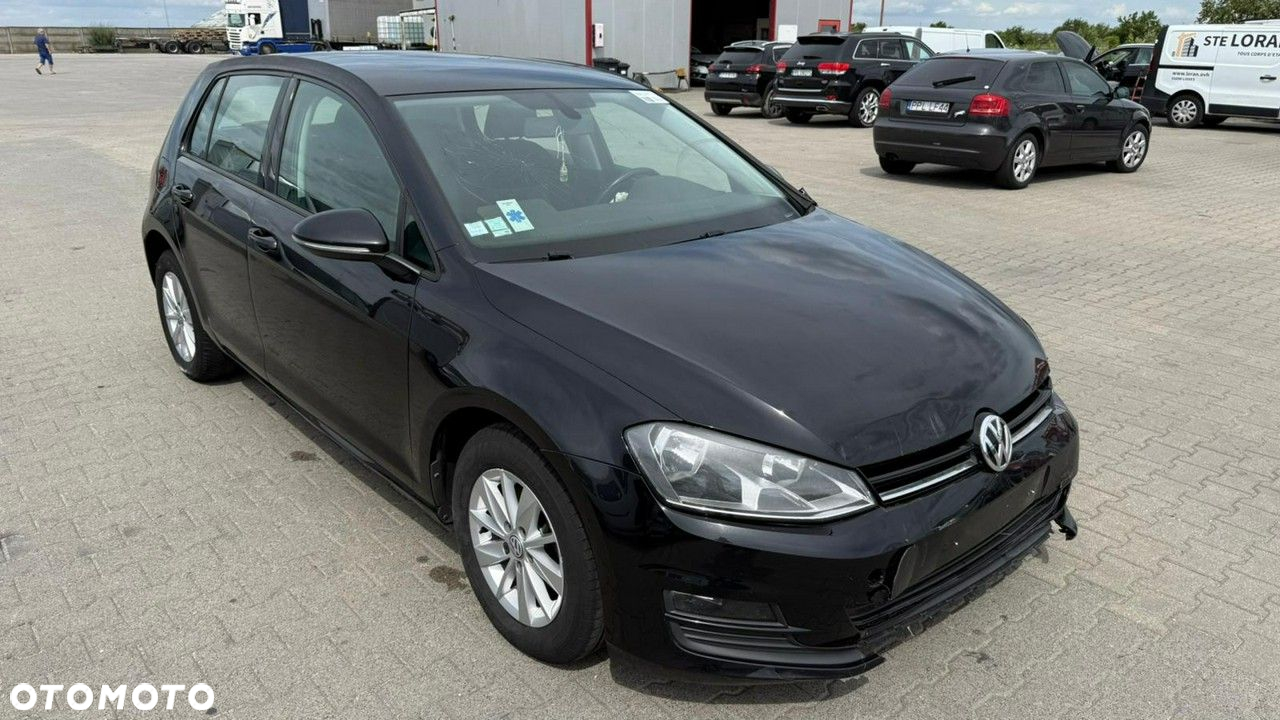 Volkswagen Golf - 3
